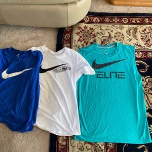 2 Nike tee shirts, 1 tanktop